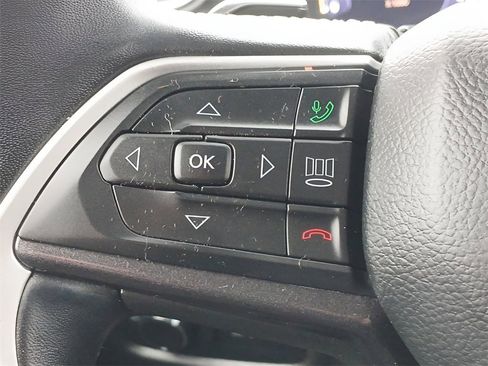 Used 2022 Jeep Grand Cherokee L Laredo w/ Luxury Tech Group I image 18