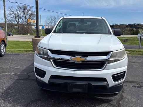 Used 2016 Chevrolet Colorado W/T w/ WT Convenience Package AWD/4WD image 2