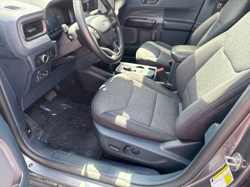 Used 2025 Ford Maverick XLT w/ XLT Luxury Package AWD/4WD image 17