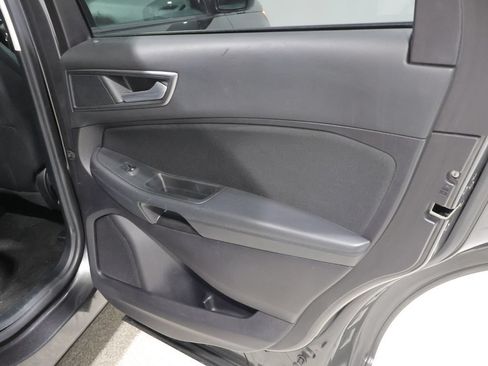 Used 2019 Ford Edge SE AWD/4WD image 21