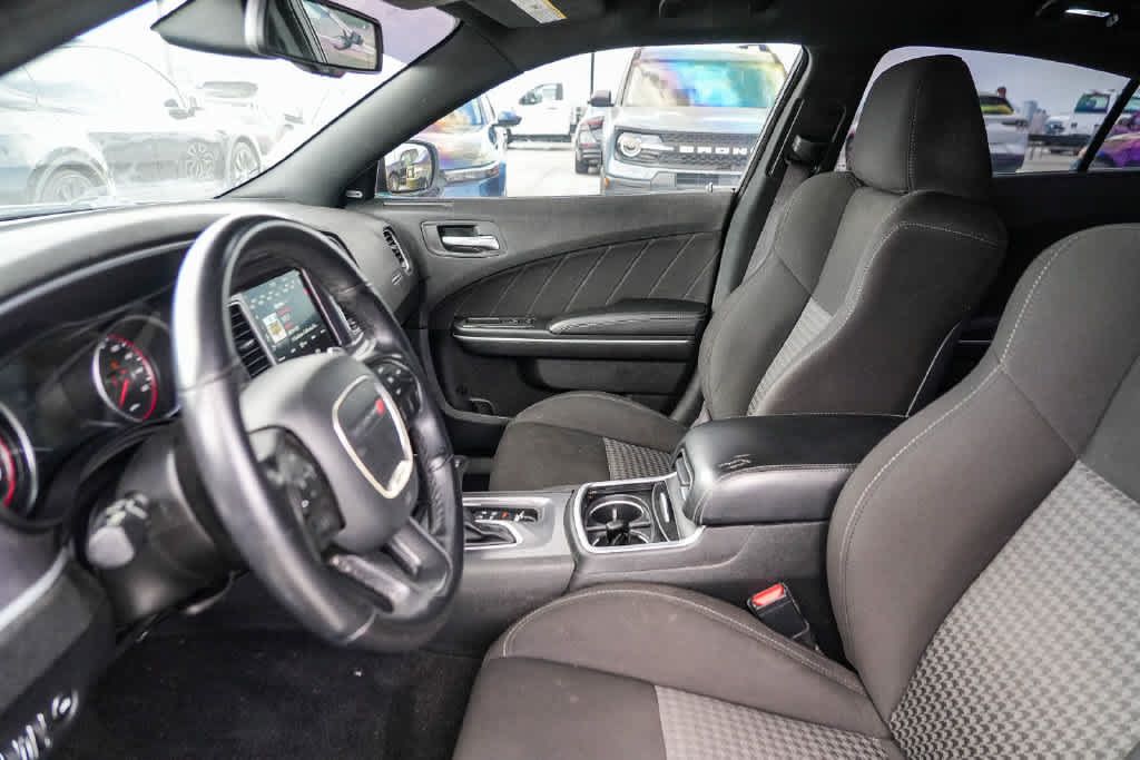 Used 2020 Dodge Charger R/T RWD image 17