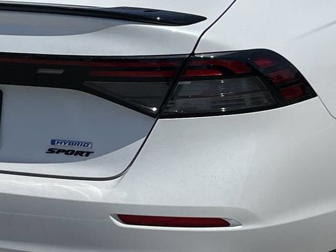 Used 2025 Honda Accord Sport image 6