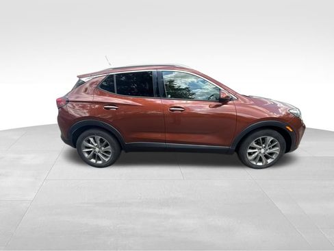 Used 2020 Buick Encore GX Essence w/ Experience Buick Package FWD image 8