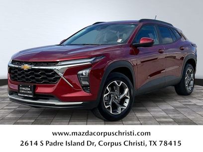 Used 2025 Chevrolet Trax LT