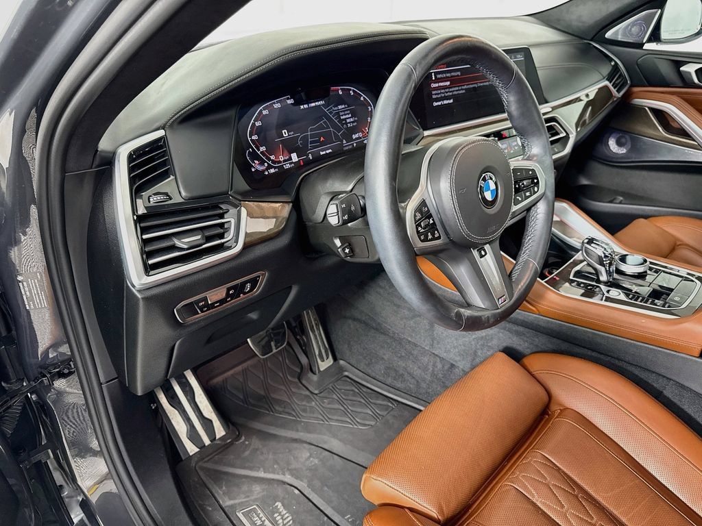 Used 2023 BMW X6 M50i w/ Executive Package AWD/4WD image 9