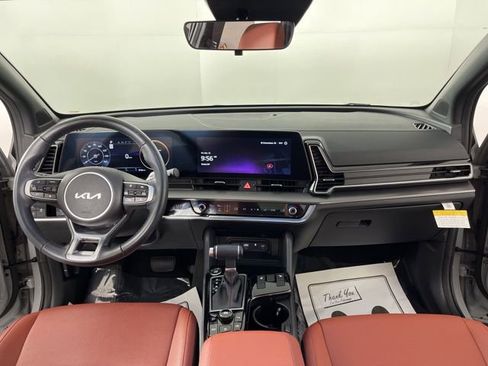 Used 2025 Kia Sportage SX image 39