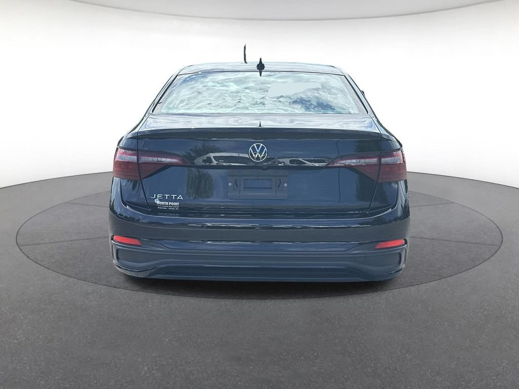 Used 2024 Volkswagen Jetta S FWD image 4