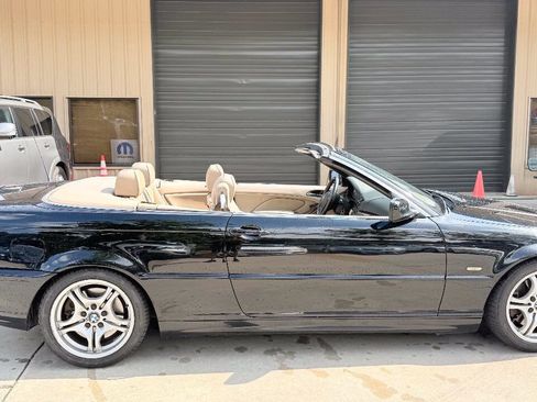 Used 2003 BMW 330Ci Convertible RWD image 23