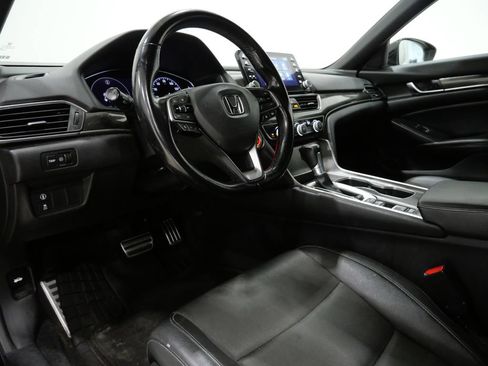 Used 2022 Honda Accord Sport image 11