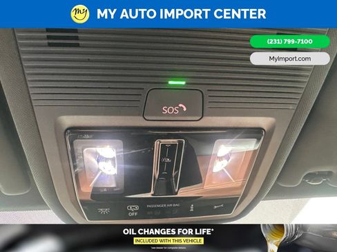 Used 2022 Volkswagen ID.4 Pro S AWD/4WD image 22