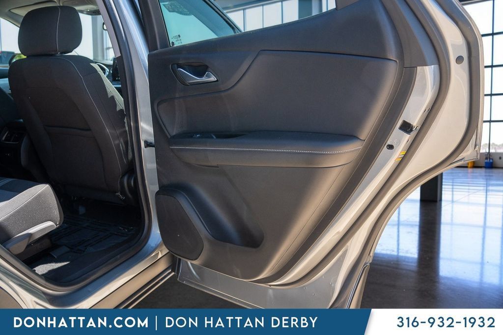 Used 2023 Chevrolet Blazer LT w/ Convenience Package FWD image 24