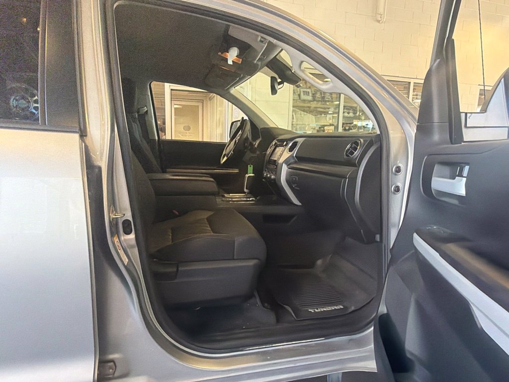 Used 2019 Toyota Tundra SR5 w/ SR5 Upgrade Package RWD image 18