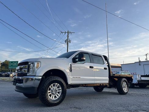 Used 2019 Ford F250 XLT w/ FX4 Off-Road Package AWD/4WD image 1