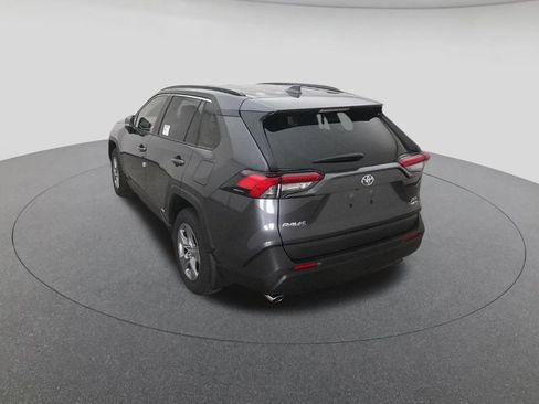 New 2025 Toyota RAV4 XLE image 6
