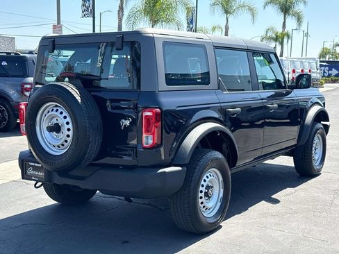 Used 2021 Ford Bronco 4-Door AWD/4WD image 3