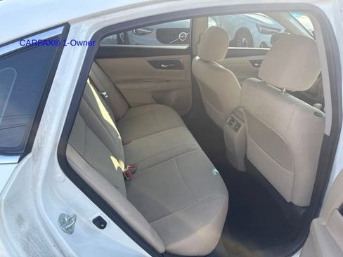 Used 2015 Nissan Altima 2.5 SV w/ Convenience Package FWD image 6