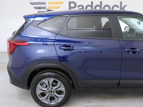 Used 2026 Kia Seltos LX image 10