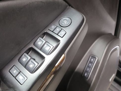 Used 2016 Chevrolet Suburban LT AWD/4WD image 14