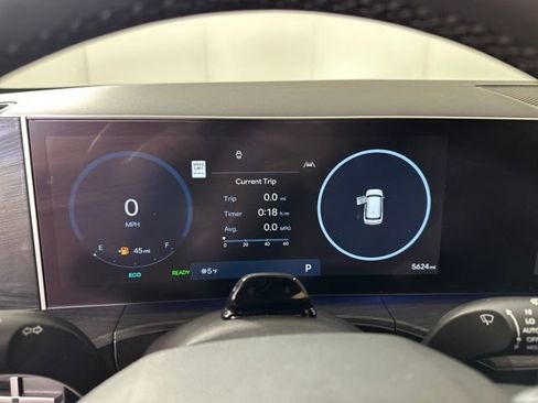 Used 2024 Hyundai Santa Fe Limited image 17