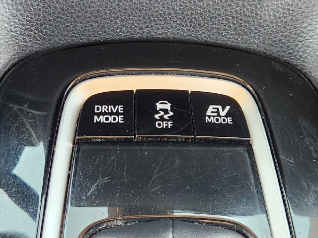 Used 2024 Toyota Corolla LE FWD image 16