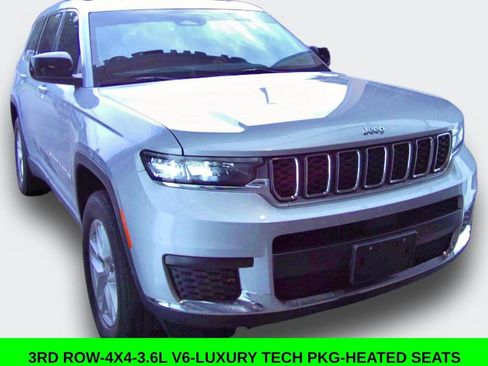 Used 2022 Jeep Grand Cherokee L Laredo w/ Luxury Tech Group I AWD/4WD image 1