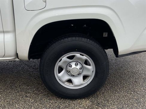 Used 2023 Toyota Tacoma SR image 8