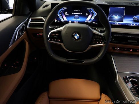 Used 2025 BMW 430i xDrive Coupe w/ Premium Package image 14