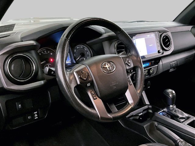 Used 2021 Toyota Tacoma TRD Sport w/ TRD Premium Sport Package AWD/4WD image 12