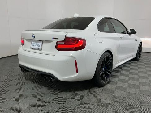 Used 2017 BMW M2 image 5