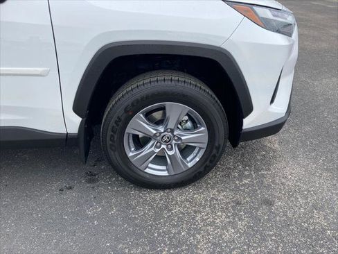 Certified 2024 Toyota RAV4 LE AWD/4WD image 14