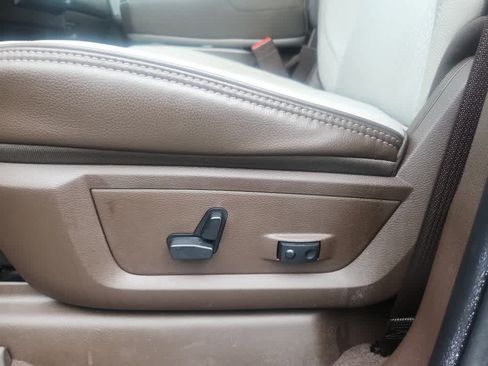 Used 2025 RAM 3500 Laramie w/ Towing Technology Group image 23