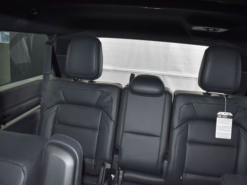 New 2025 Lincoln Navigator L Reserve w/ Jet Appearance Package image 14