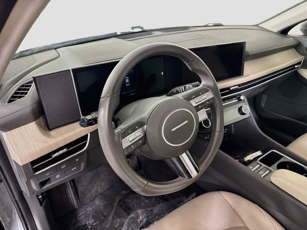 Used 2025 Hyundai Sonata SEL FWD image 21