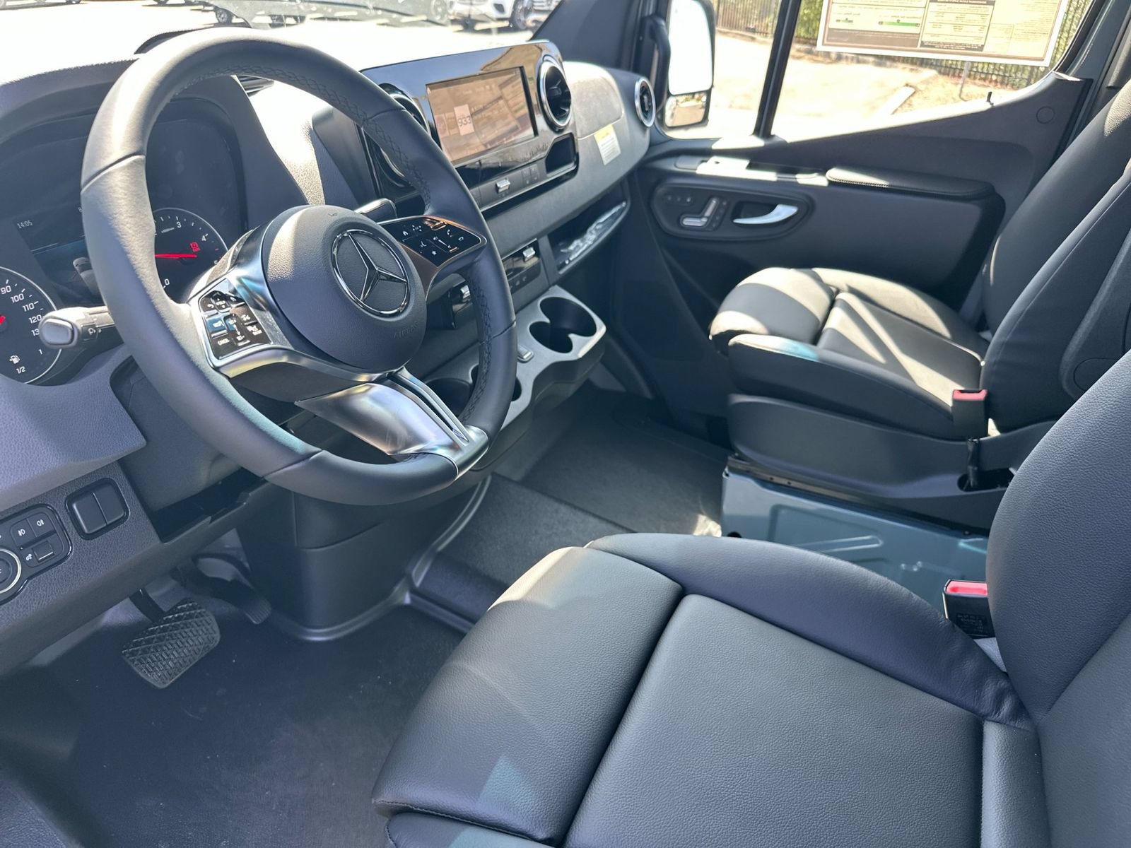 New 2026 Mercedes-Benz Sprinter 2500 image 10