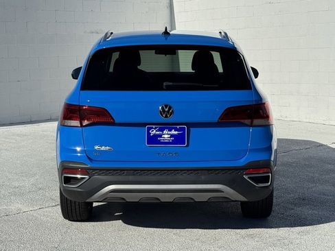 Used 2022 Volkswagen Taos SE image 12