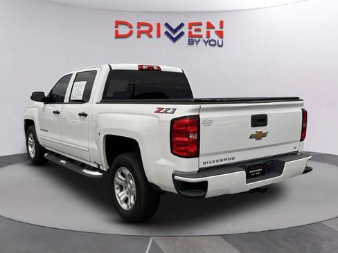 Used 2018 Chevrolet Silverado 1500 LT w/ All Star Edition AWD/4WD image 6