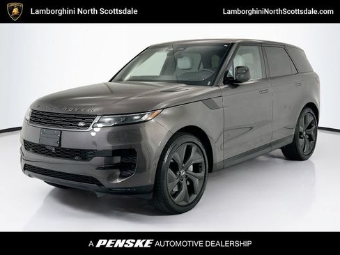 Used 2025 Land Rover Range Rover Sport SE AWD/4WD image 1
