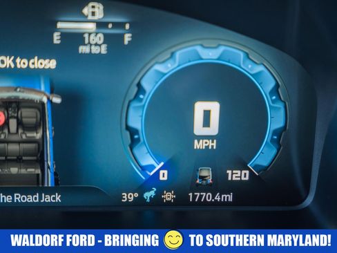 Used 2025 Ford Bronco Badlands image 44