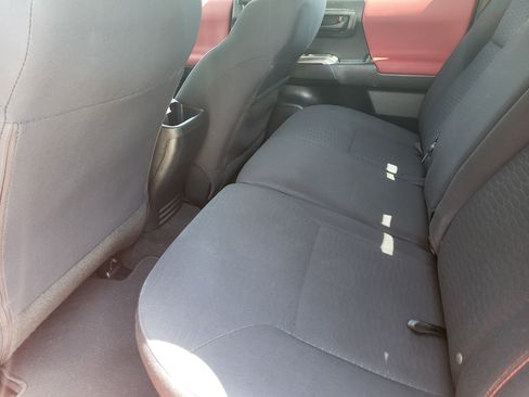 Certified 2019 Toyota Tacoma SR5 RWD image 23