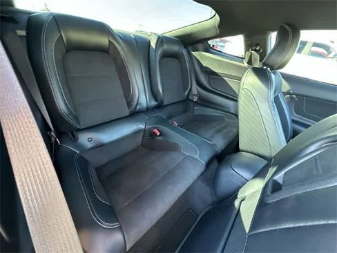 Used 2017 Ford Mustang Shelby GT350 image 25