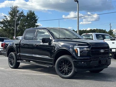 New 2025 Ford F150 Lariat w/ Equipment Group 501A Mid image 9