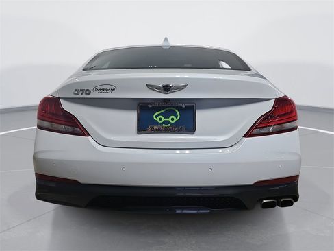Used 2019 Genesis G70 2.0T Advanced image 5