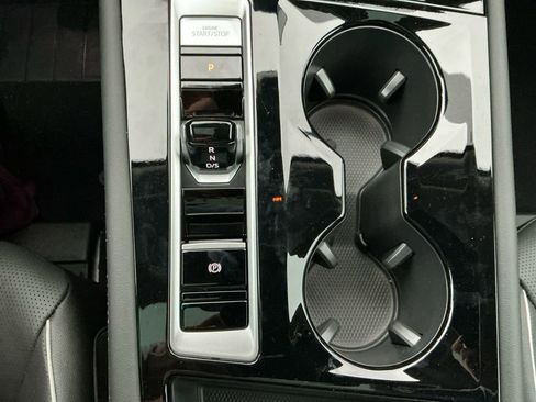 New 2026 Volkswagen Atlas SEL Premium R-Line image 21