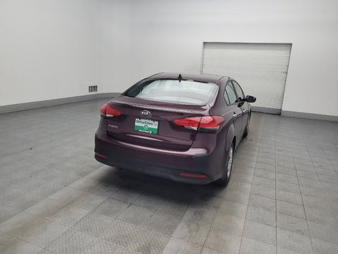 Used 2017 Kia Forte LX image 7