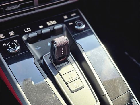 Used 2021 Porsche 911 Carrera S image 20