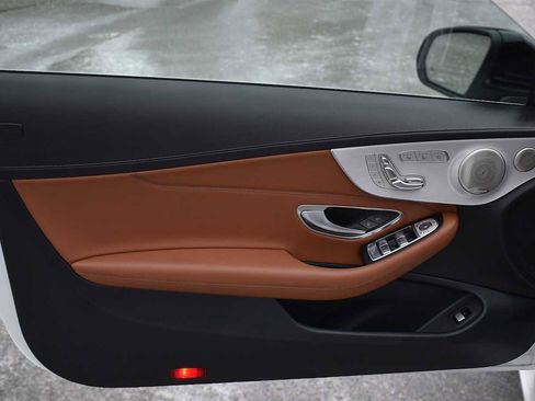 Used 2023 Mercedes-Benz C 300 4MATIC Cabriolet image 34