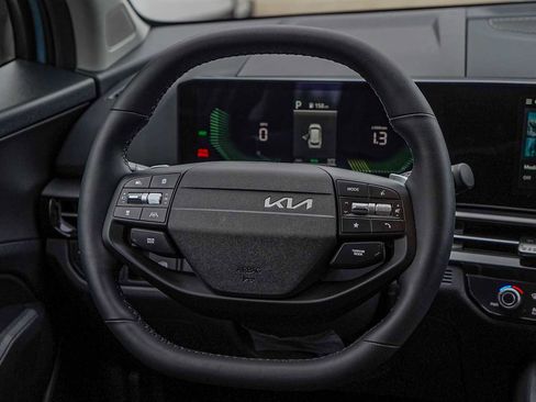 Certified 2026 Kia Sportage S image 28