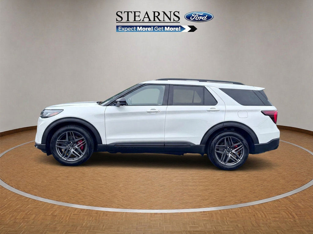 Used 2026 Ford Explorer ST AWD/4WD image 3