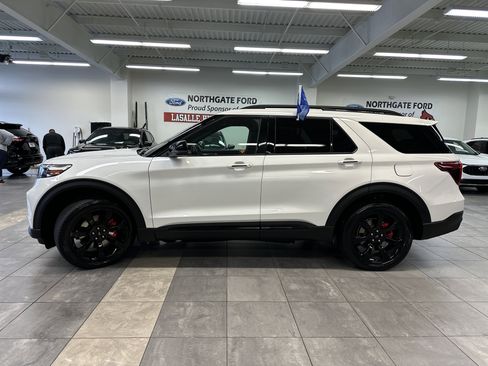 Certified 2023 Ford Explorer ST w/ Equipment Group 401A image 17