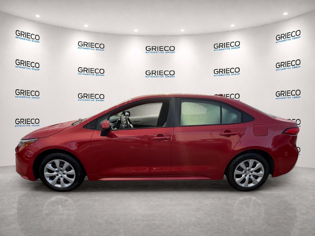 Used 2021 Toyota Corolla LE FWD image 4